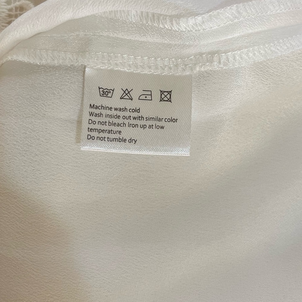 NWT! Women’s Courage.b white crochet lace tiered back short sleeve dress Small - Picture 5 of 5
